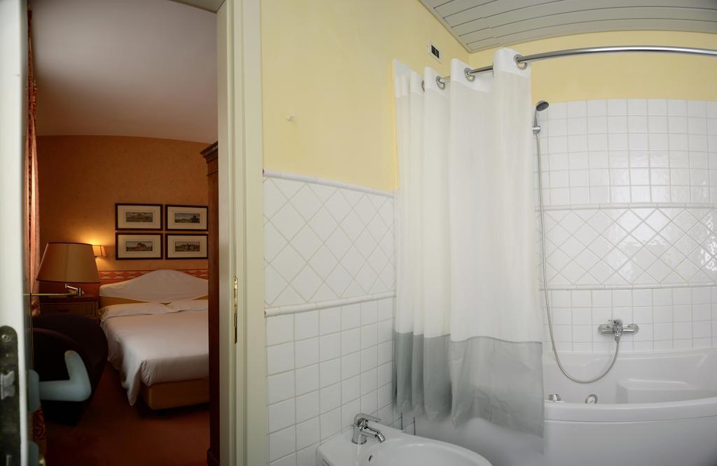 Hotel Colombia Trieste Exterior foto